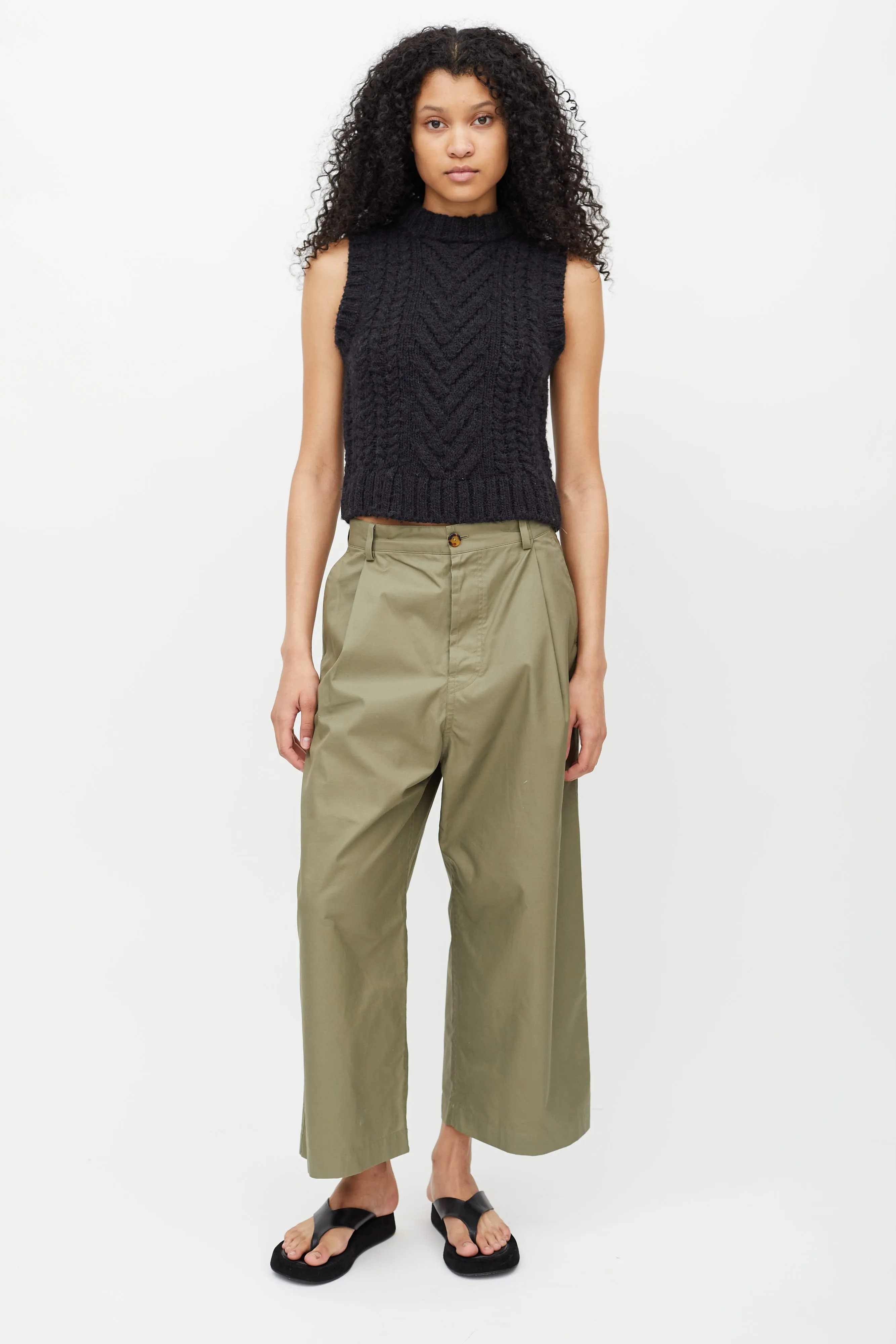 Black Sleeveless Wool Sweater