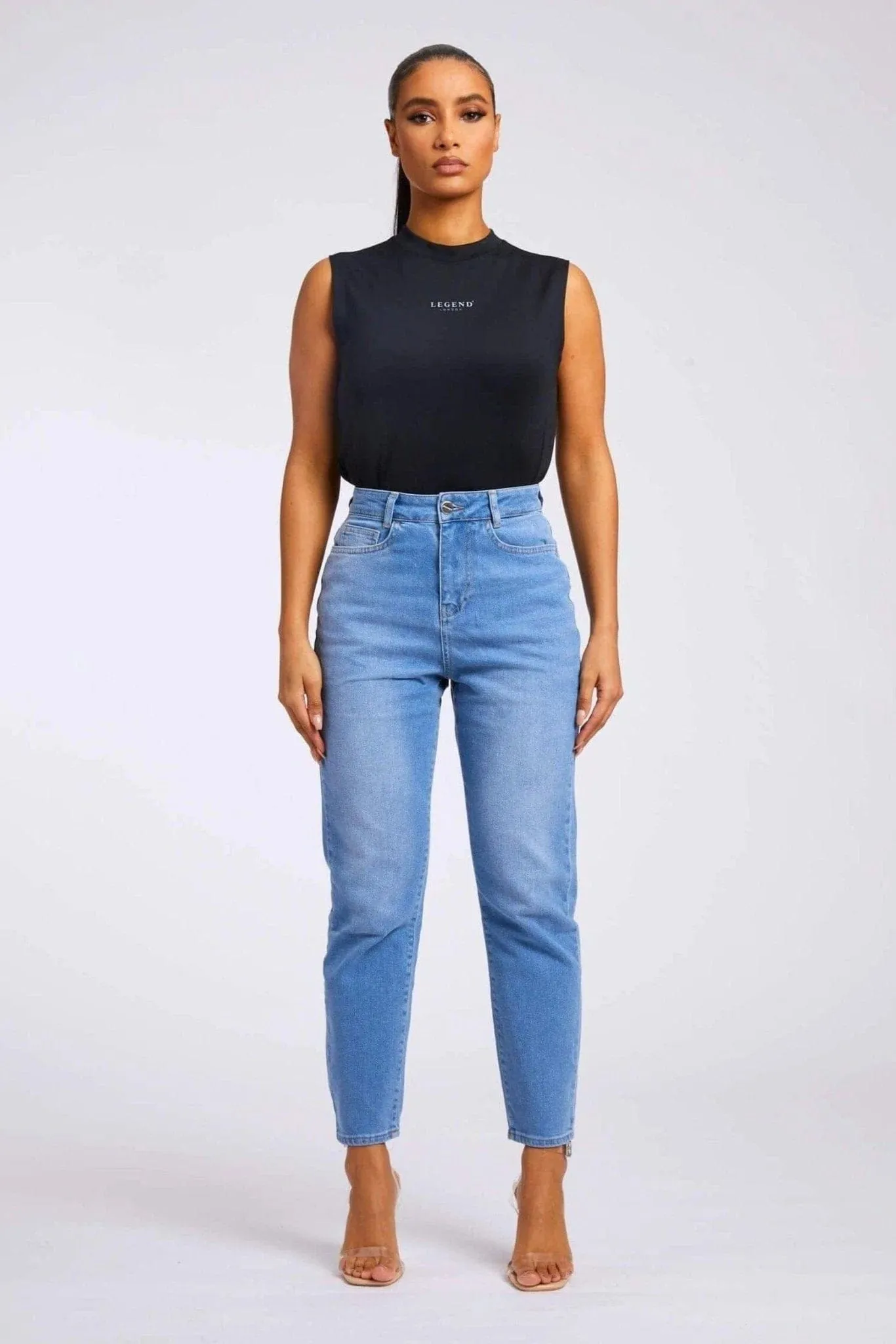 MOM JEANS - VINTAGE BLUE WASH