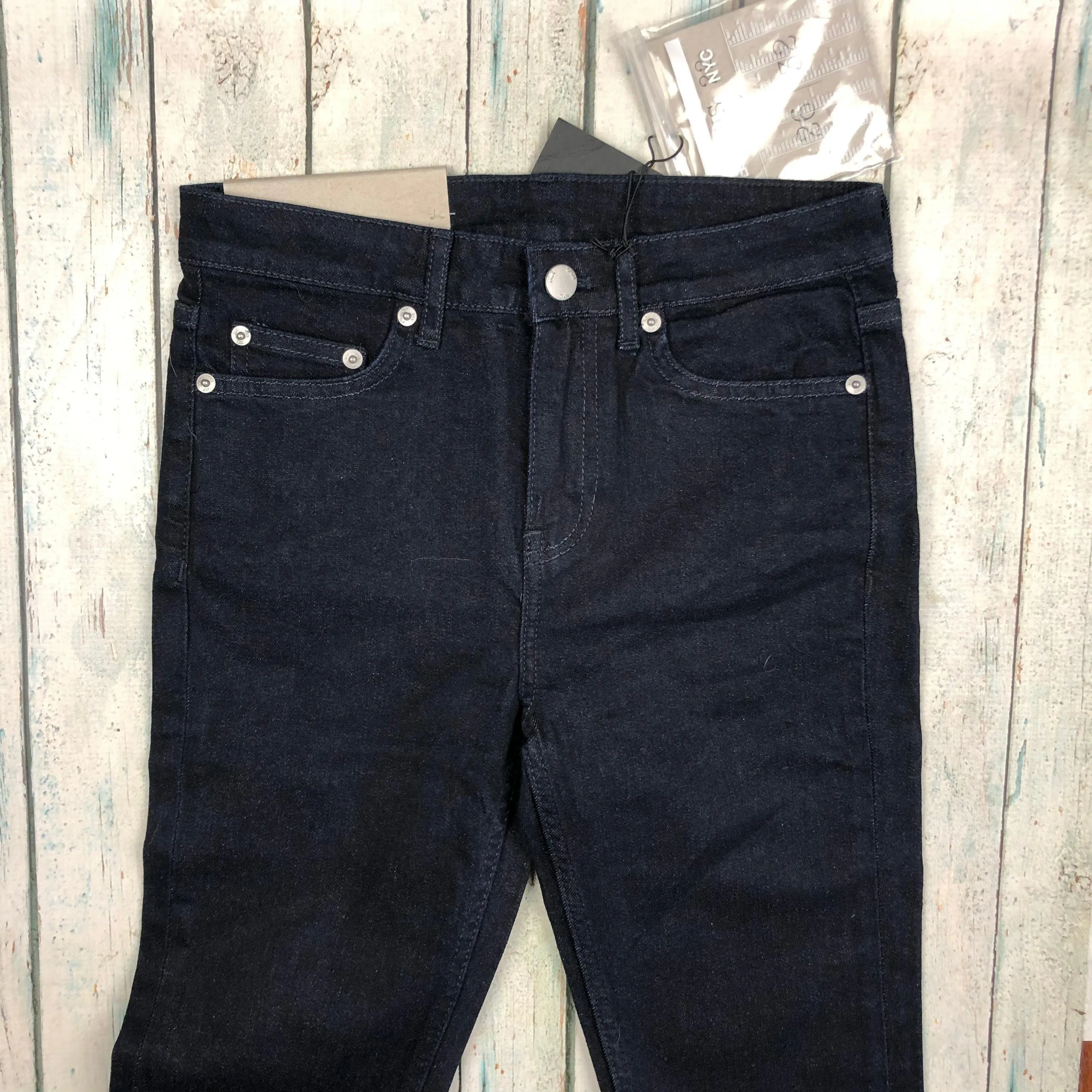 NWT -BLK DNM NYC 'Jeans 22' Dark Indigo Mid Rise Skinny Jeans  - Size 28/32