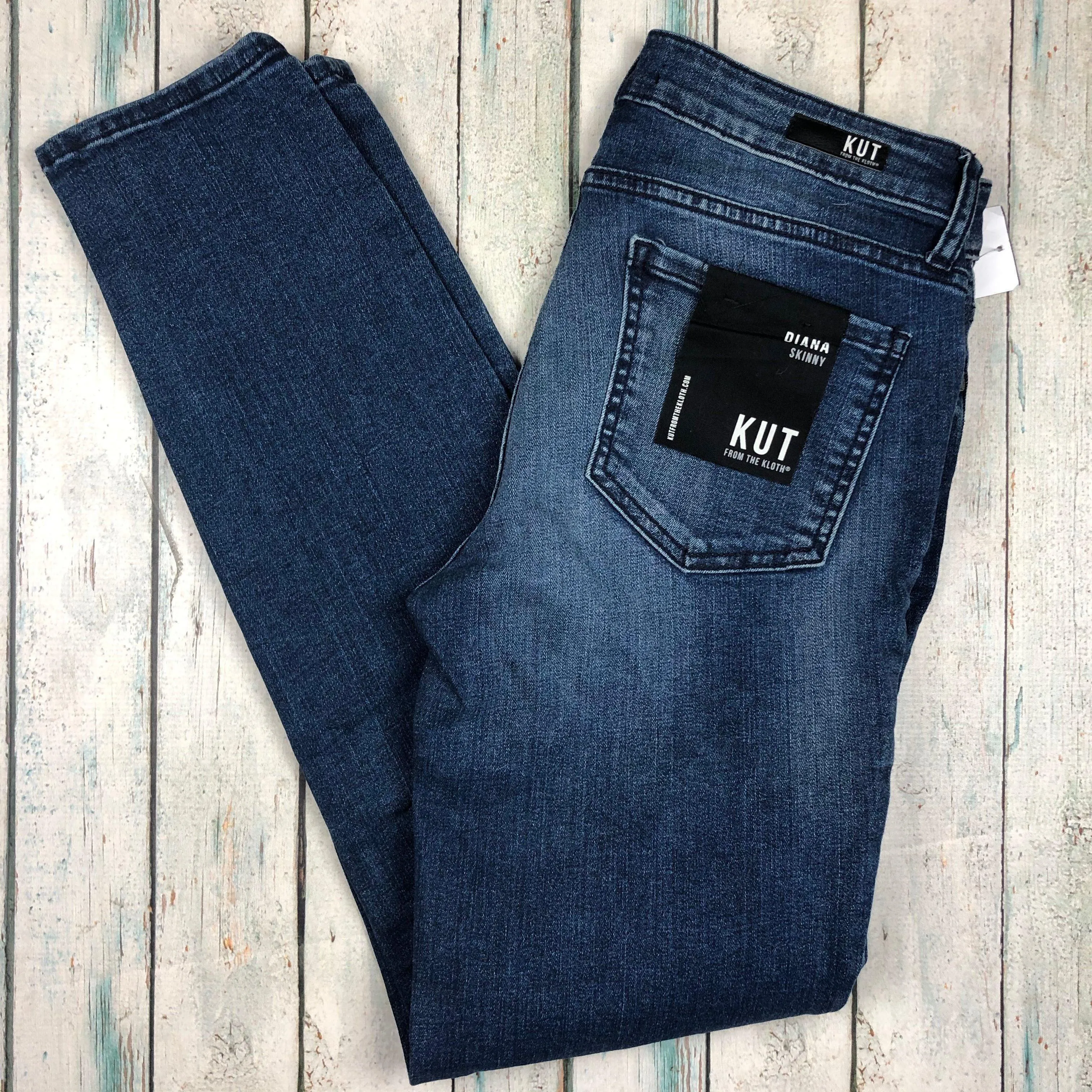 NWT - Kut from the Kloth USA - Premium Heritage 'Diana' Skinny Jeans -Size 28