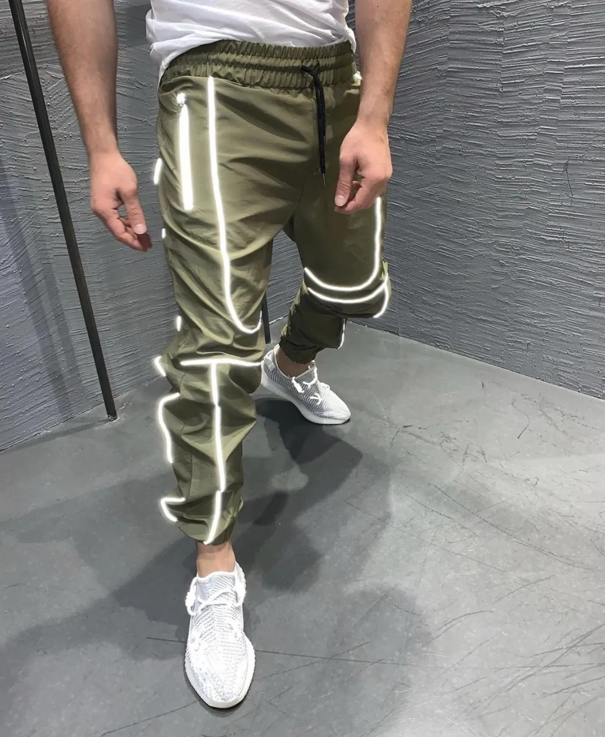 Reflective Side Stripes Combination Men Jogger Pants
