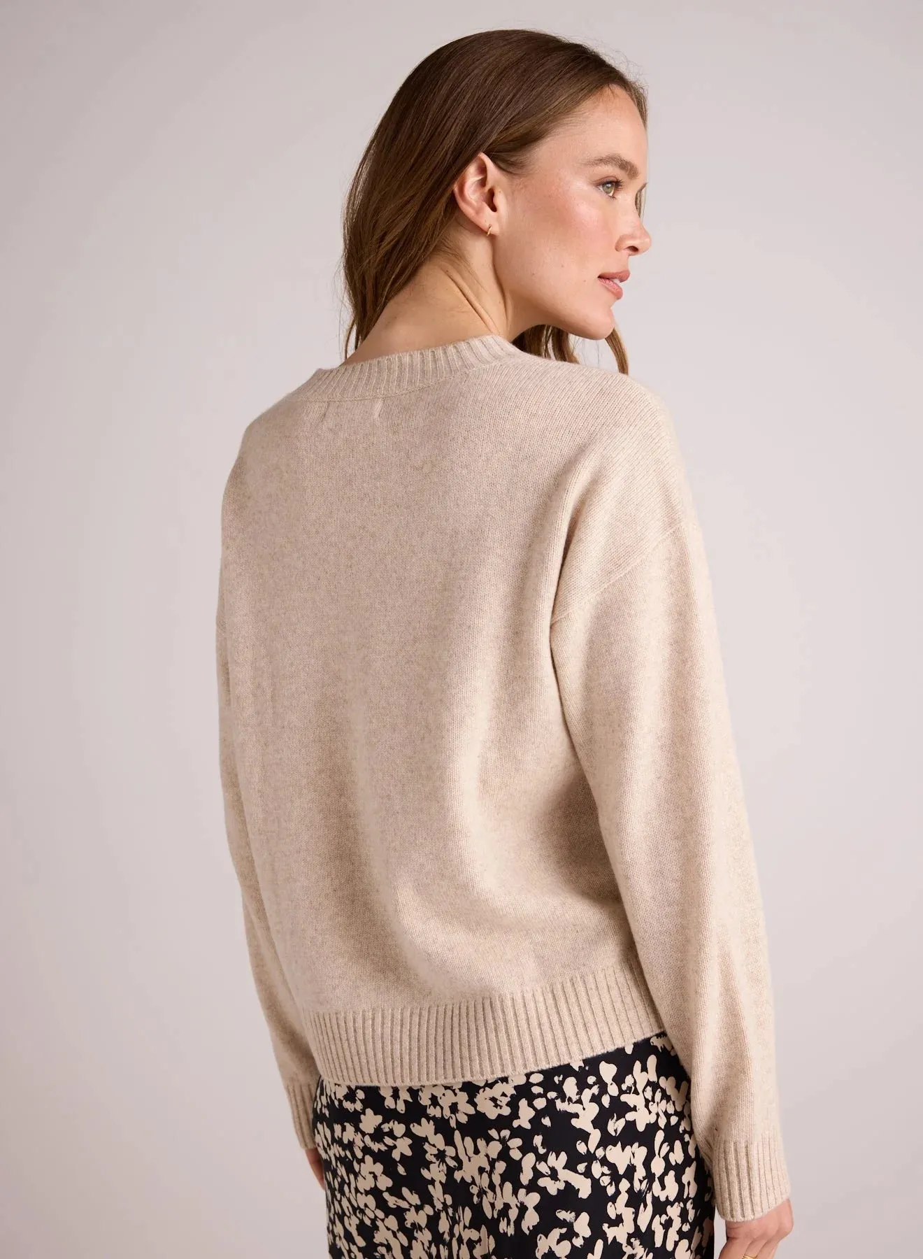 The V-Neck Sweater - Ivory Oat